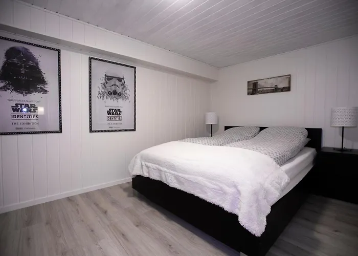 Naturnaer Med 2 Soverom Lägenhet