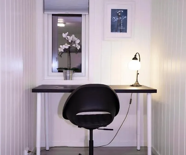 아파트 Naturnaer Med 2 Soverom *